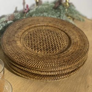 Set of 4 Nito Chargers